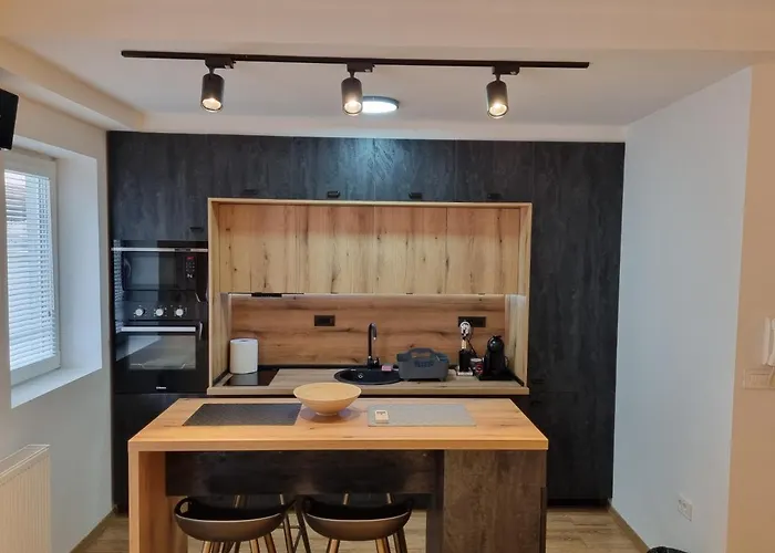 Lovely 1-Bedroom Rental Unit With Free Parking