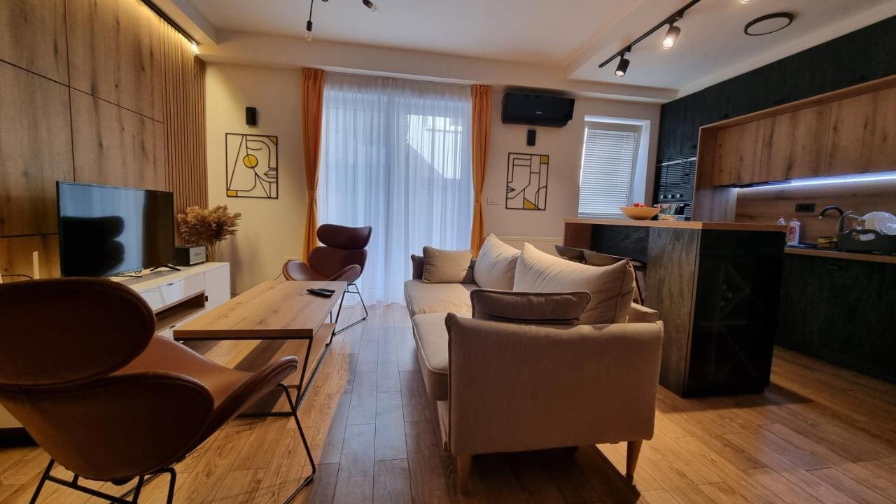 Lovely 1-bedroom Unit With Free Parking *