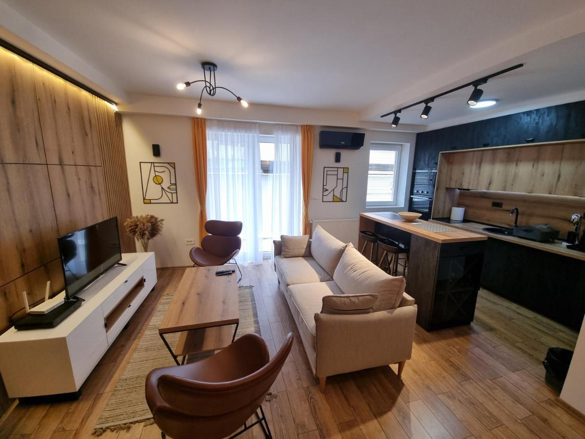 Lovely 1-bedroom Unit With Free Parking Lägenhet